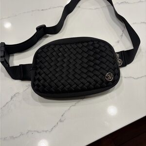 Steve Madden Black Woven Crossbody Bag